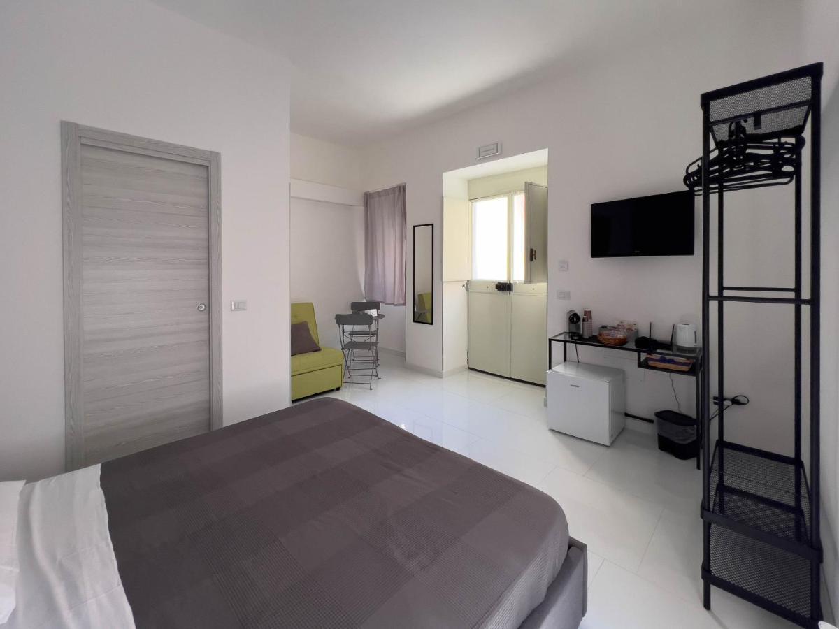Casa Gale - House In Catania Center Apartment Exterior photo
